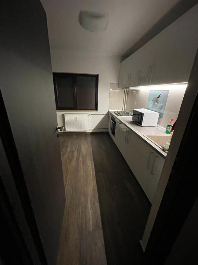Apartament 2 Camere Bukares Bagian luar foto
